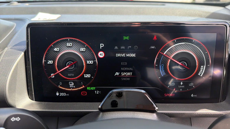 Hyundai INSTER 85kW 02 49kWh 5dr Auto Electric Hatchback